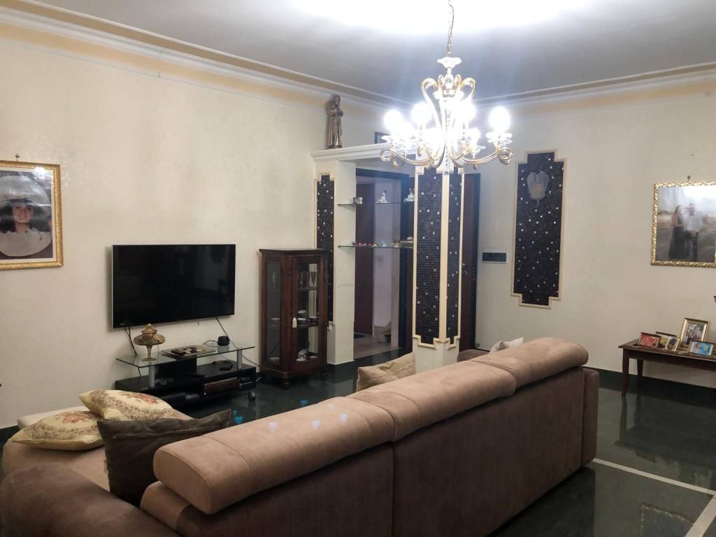 Appartamento a Crotone in Via Filippine, 1 - Foto 3