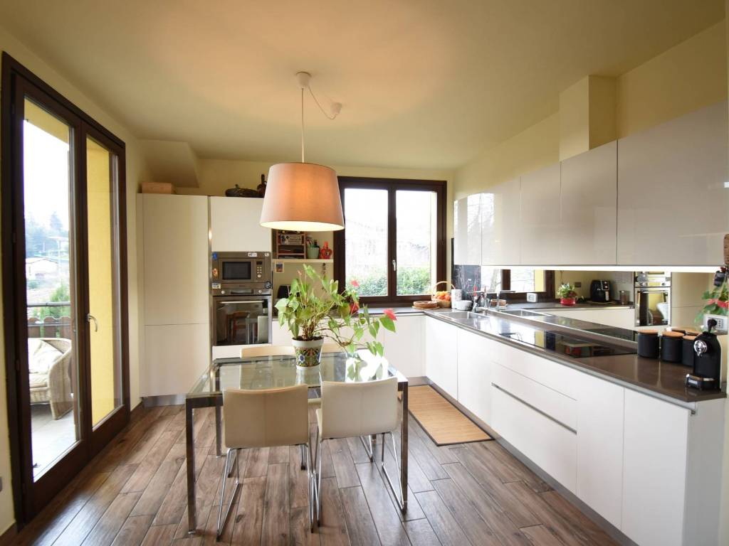 Appartamento a Sirtori in Via Arnigò - Foto 3