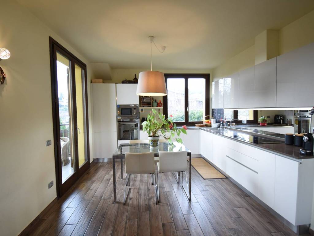 Appartamento a Sirtori in Via Arnigò - Foto 4