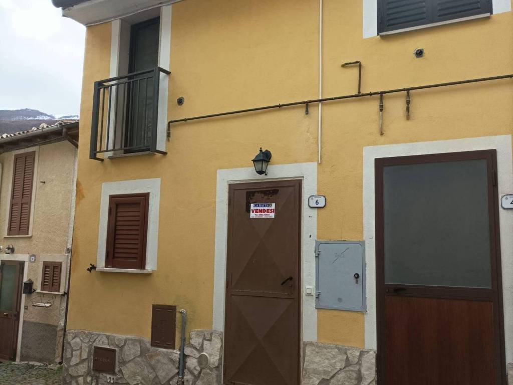 Casa indipendente a Lucoli - Foto 4