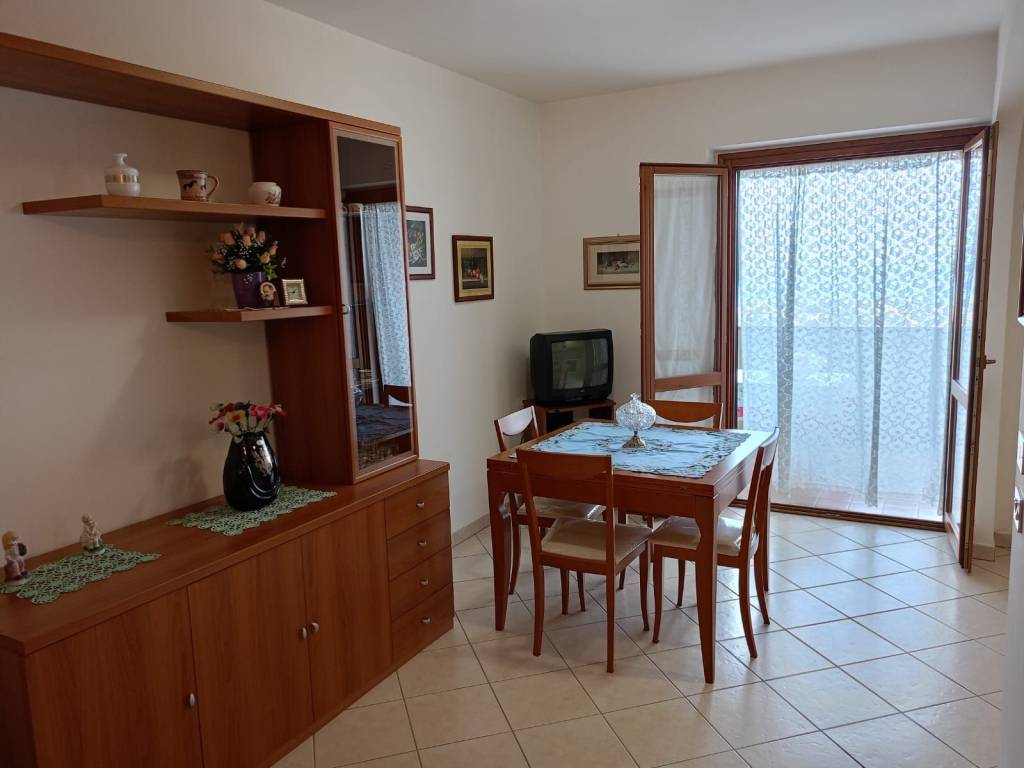 Appartamento a Tortoreto in Via Costa del Monte - Foto 2