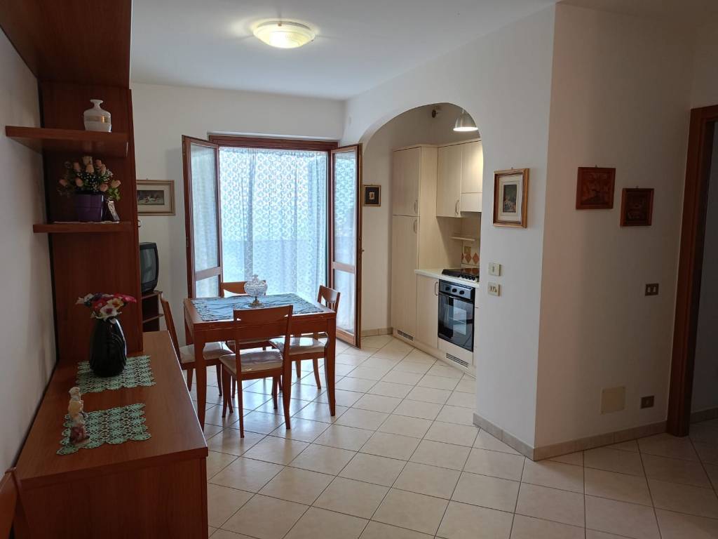 Appartamento a Tortoreto in Via Costa del Monte - Foto 4