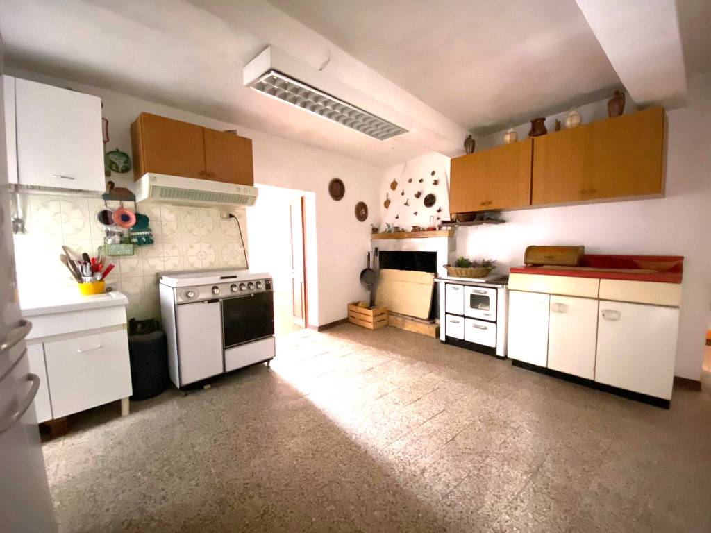 Appartamento a Orvinio in Via Vincenzo Segni, 12 - Foto 2