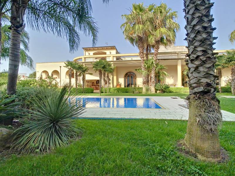 Villa a San donaci in Via Giulio Cesare - Foto 2