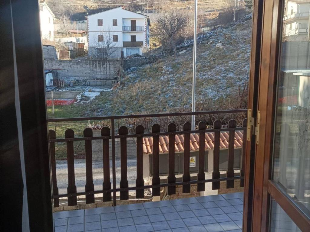 Appartamento a Lucoli in Via Monte Orsello - Foto 4