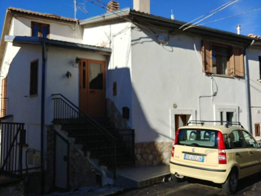 Appartamento a Lucoli in Via San Luca - Foto 4