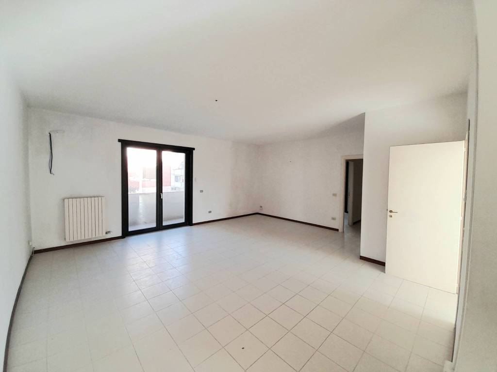 Appartamento a Lecce in Via Domenico Cimarosa, 15 - Foto 2