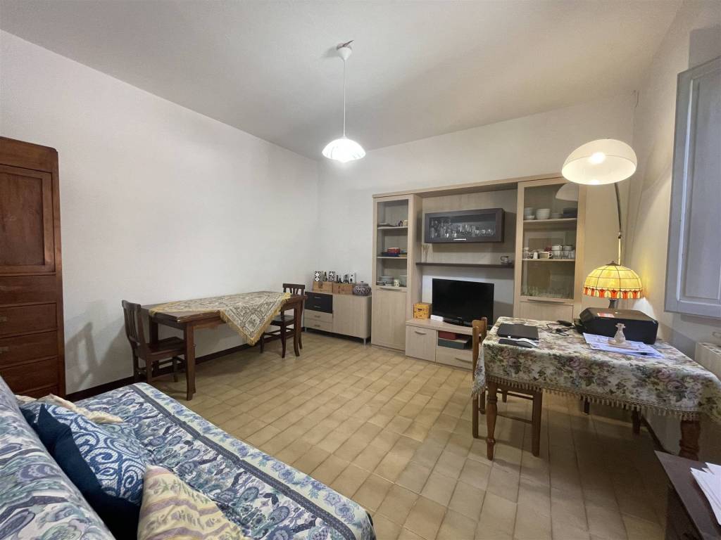 Villa a Gavorrano in Via Vittorio Veneto - Foto 4