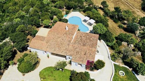 Villa a Arzachena in Strada Provinciale Arzachena-Porto Cervo - Foto 4