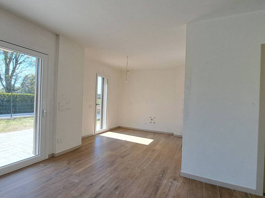Appartamento a Montano lucino in Via Giacomo Puccini - Foto 5
