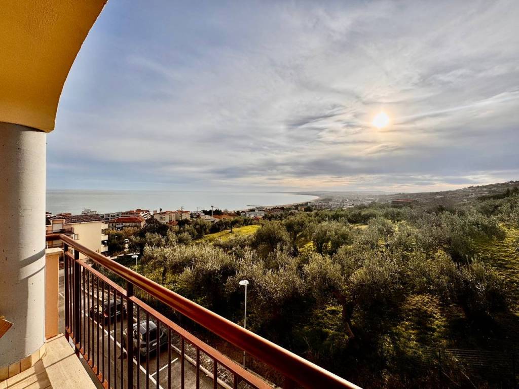 Appartamento a Vasto in Via Costa Contina - Foto 3