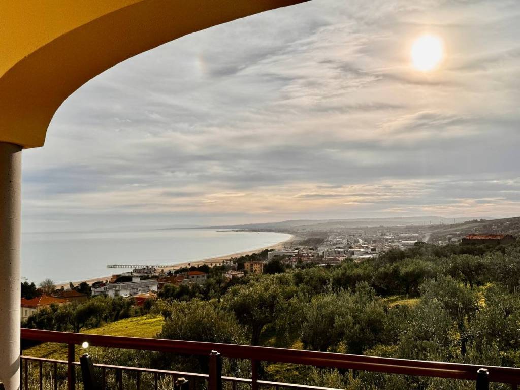Appartamento a Vasto in Via Costa Contina - Foto 5