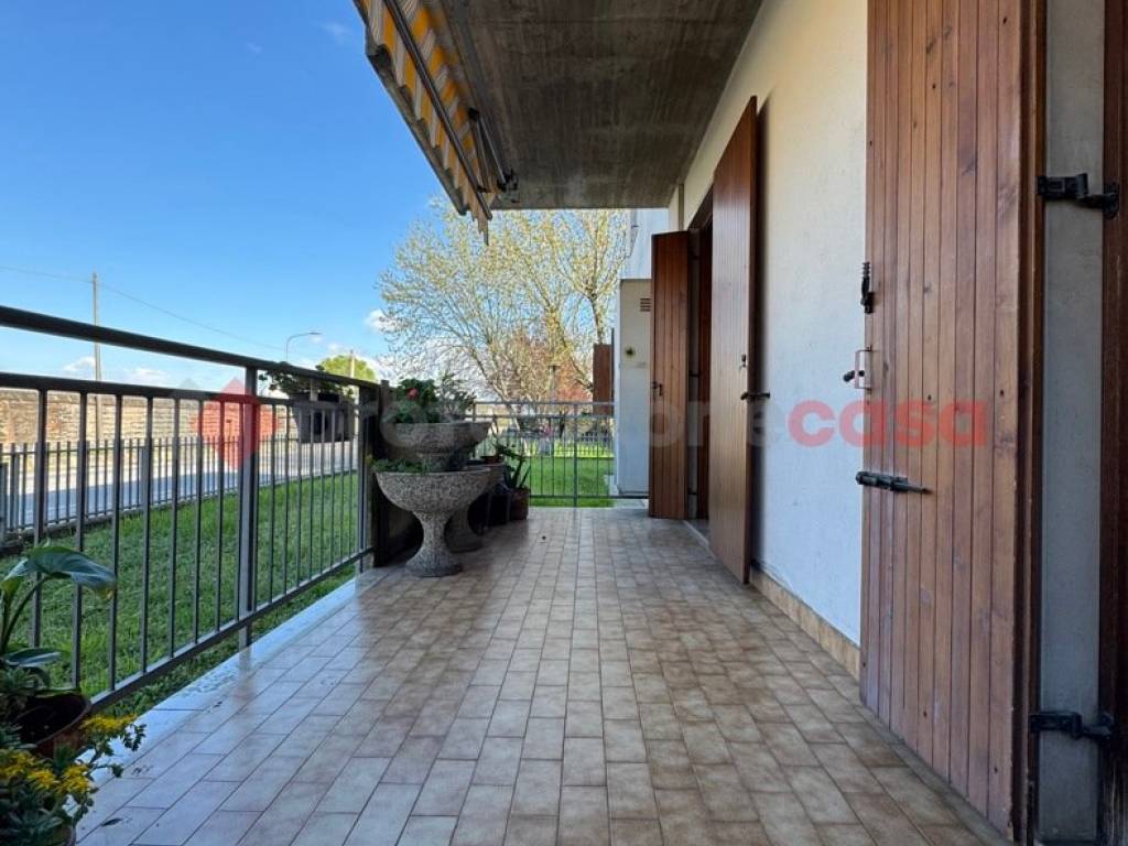 Appartamento a Isola della scala in Via Risaie, 2 - Foto 2