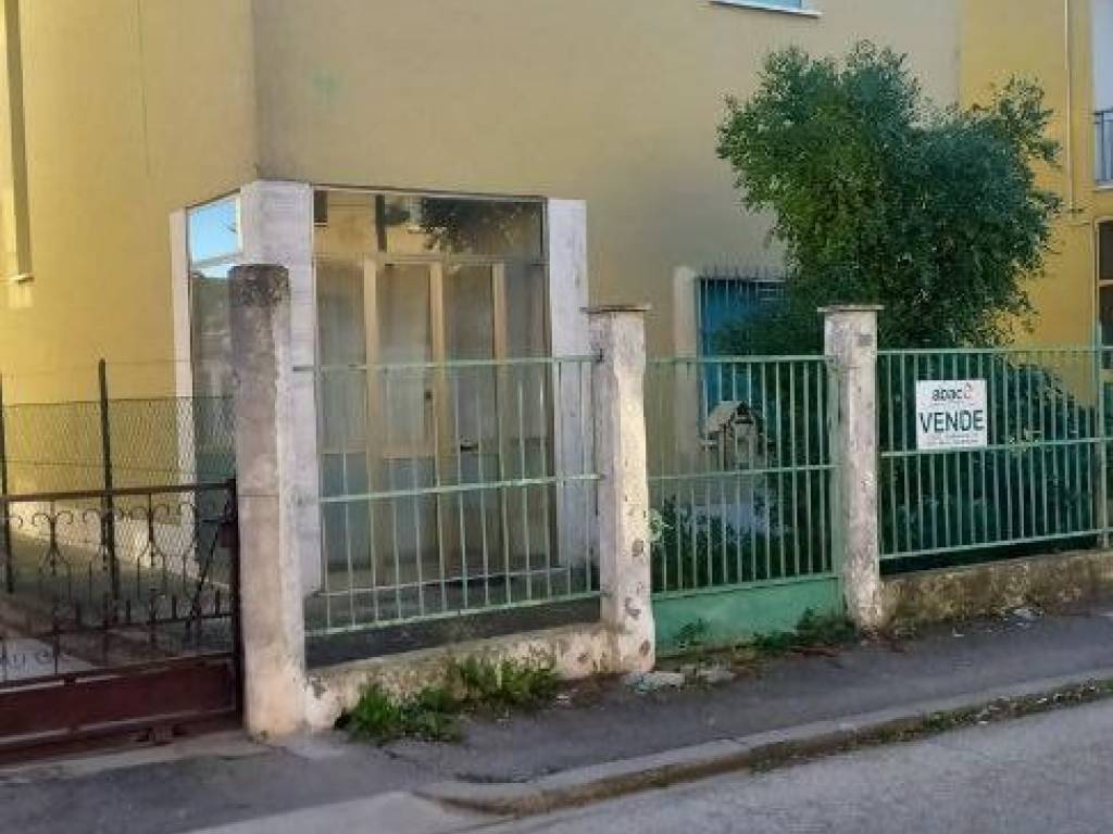 Villa a Alfonsine in Via Aurelio Saffi, 16 - Foto 4