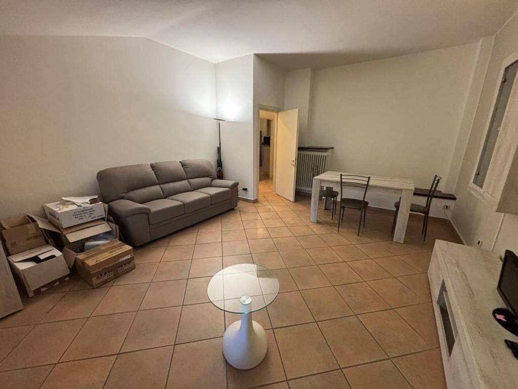 Appartamento a Cremona in Via Amedeo Tonani - Foto 4