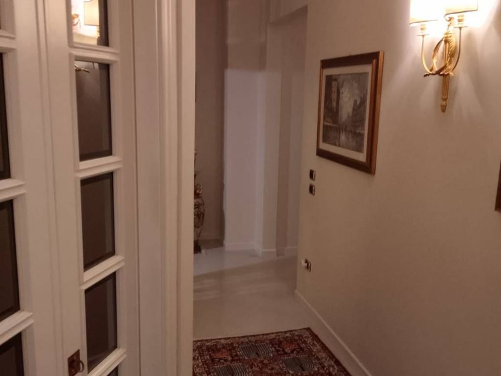 Appartamento a Barletta in Via Adua, 17 - Foto 2