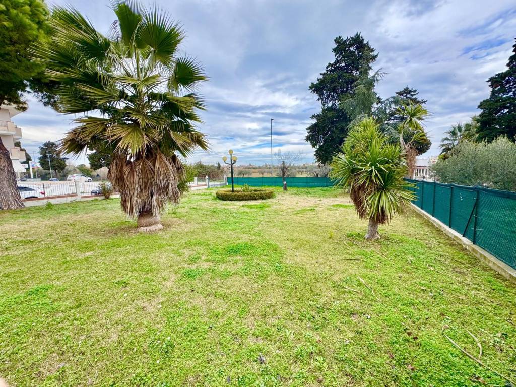 Casa indipendente a Alba adriatica in Strada Statale Adriatica, 28 - Foto 5