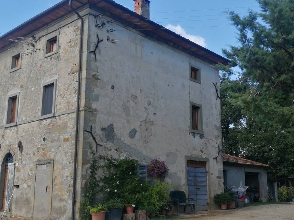 Appartamento a Anghiari in Strada Provinciale di Caprese Michelangelo - Foto 5