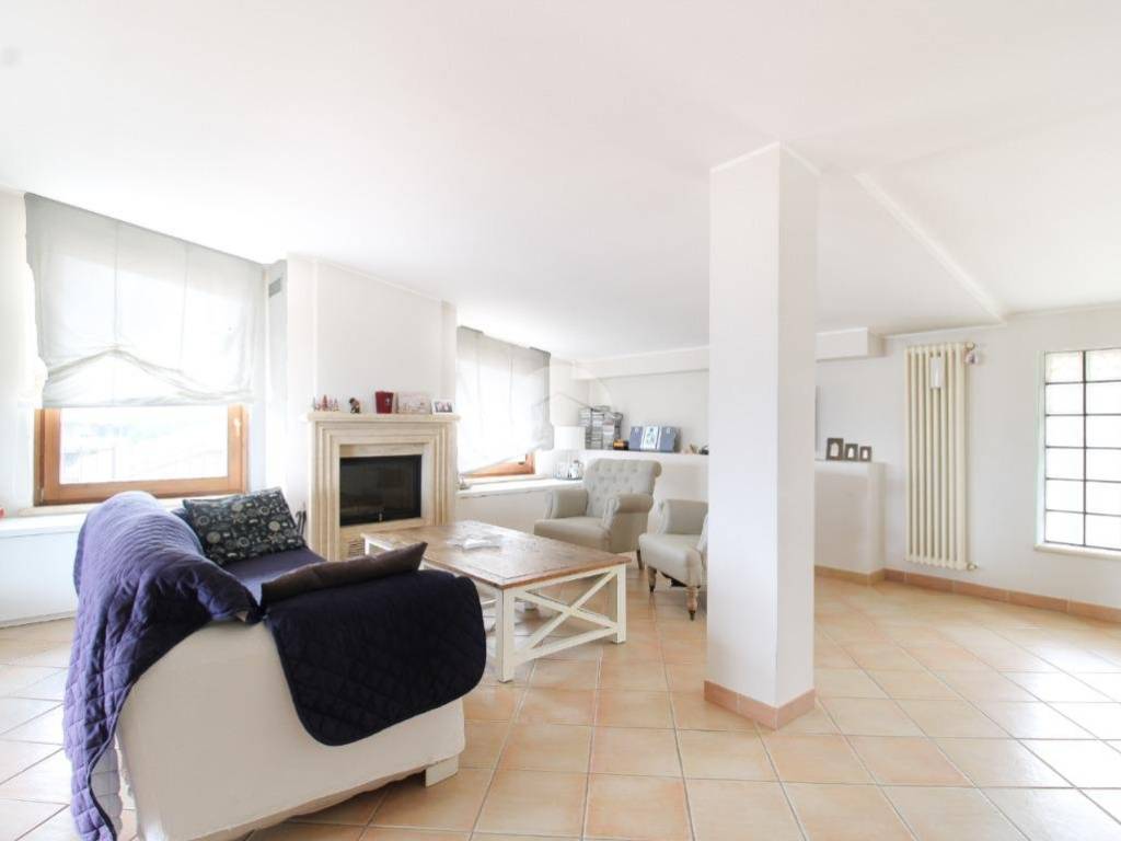 Appartamento a Pineto in Via Giotto, 10 - Foto 2