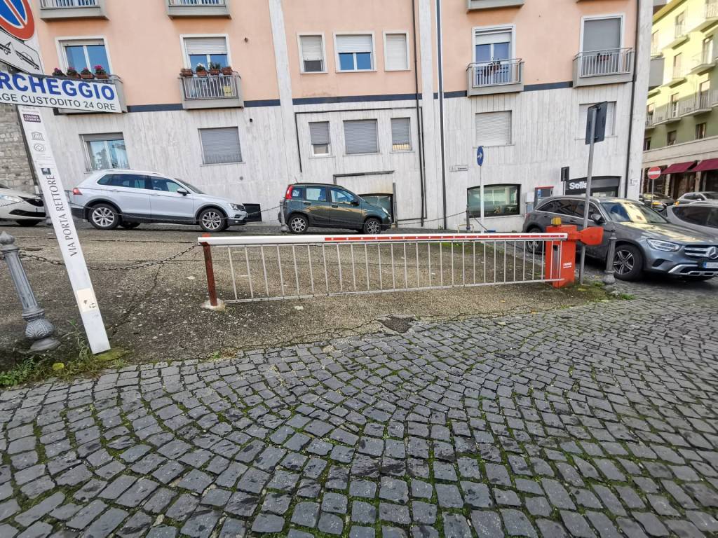 Box / garage a Benevento in Via Damaso - Foto 4