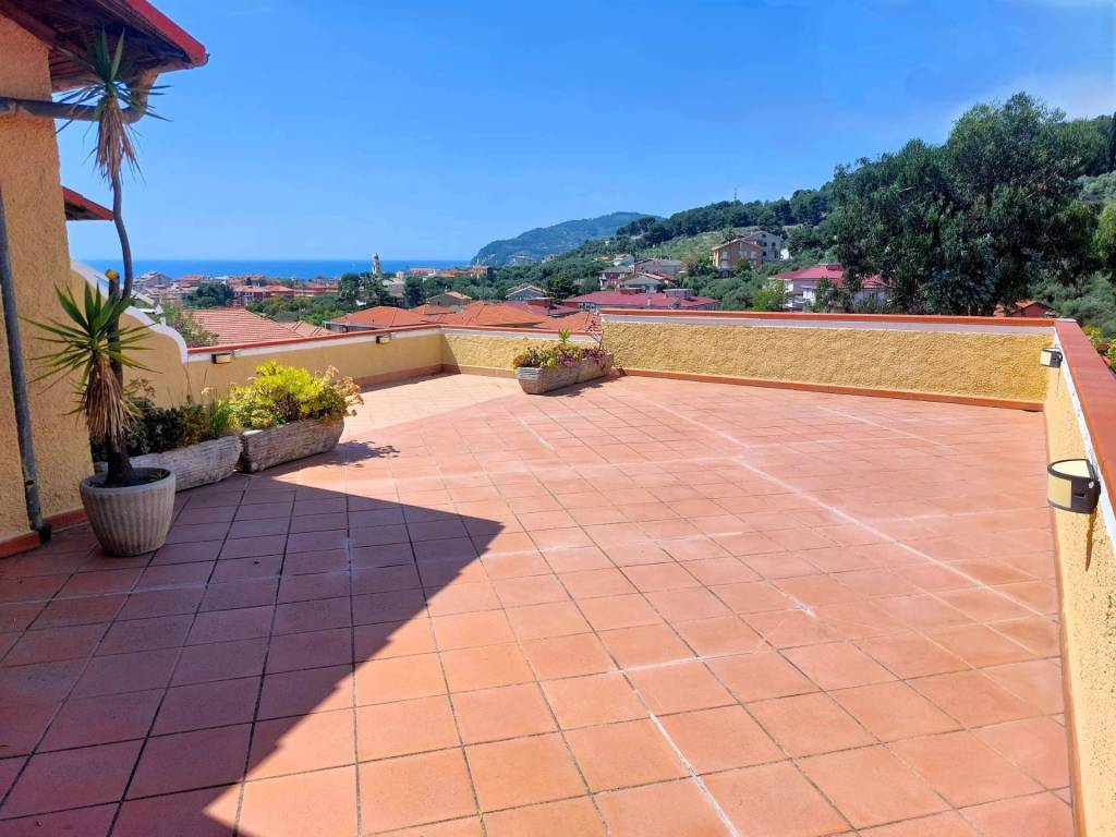 Appartamento a San bartolomeo al mare in Piazza Sant'Anna, 34 - Foto 4