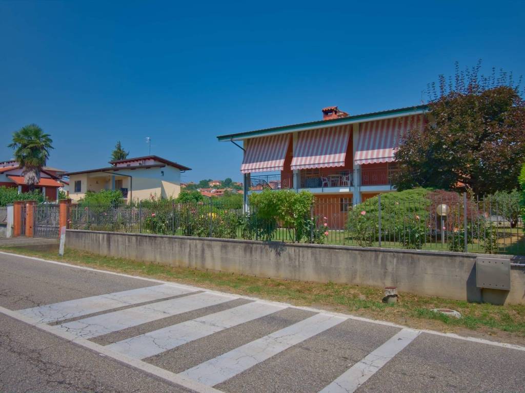 Villa a Brusnengo in Via Giulio Pastore, 13 - Foto 3