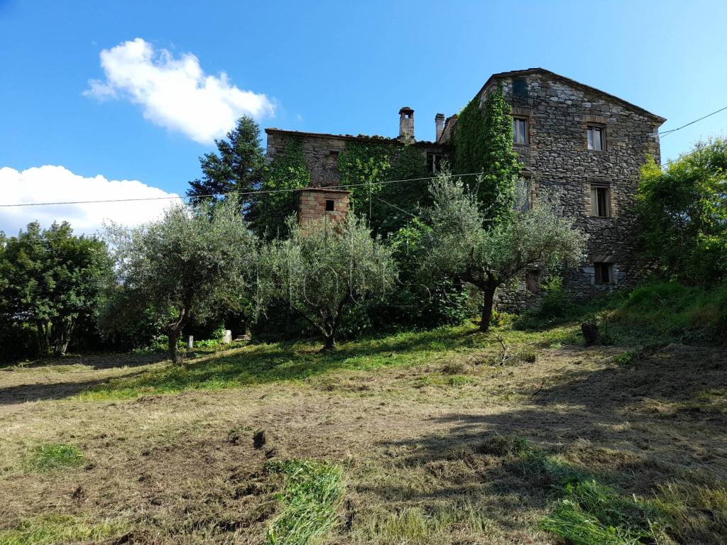 Appartamento a Umbertide in Strada Provinciale 142 di Castel Rigone - Foto 4