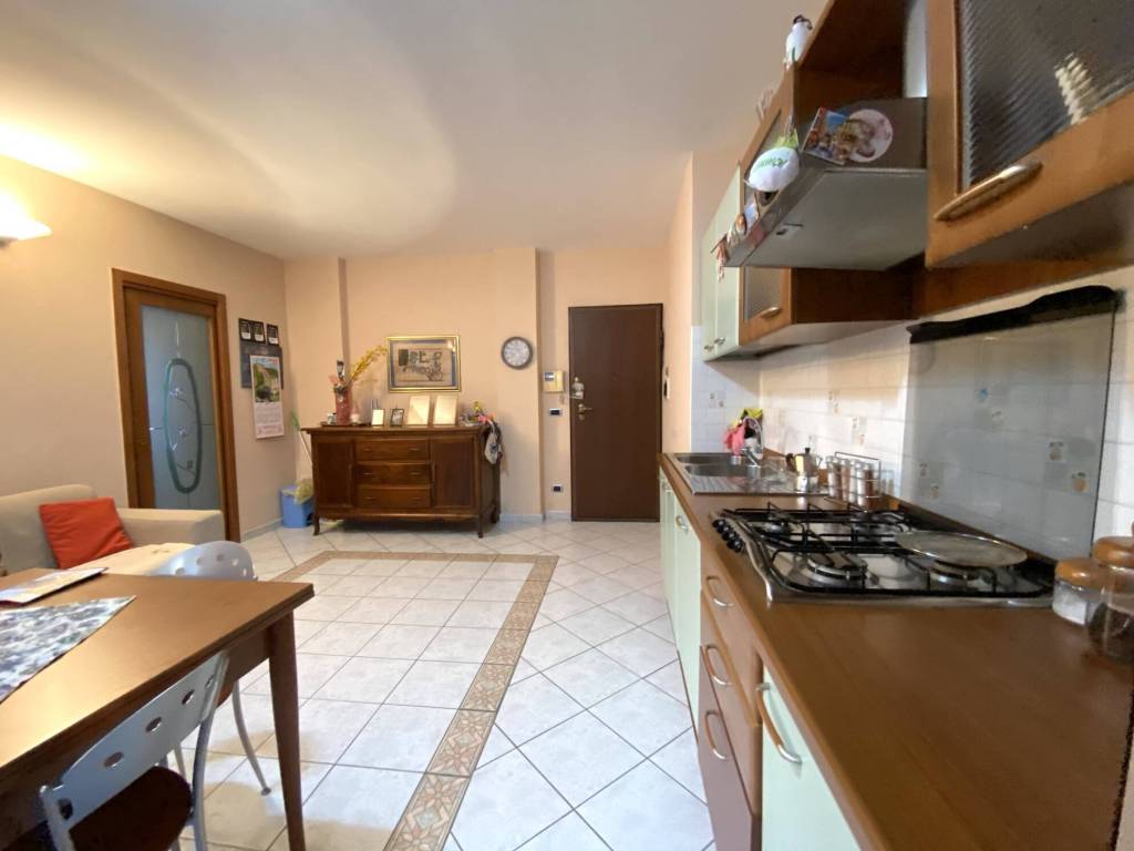 Appartamento a Alba in Via Luigi Cadorna, 51 - Foto 3