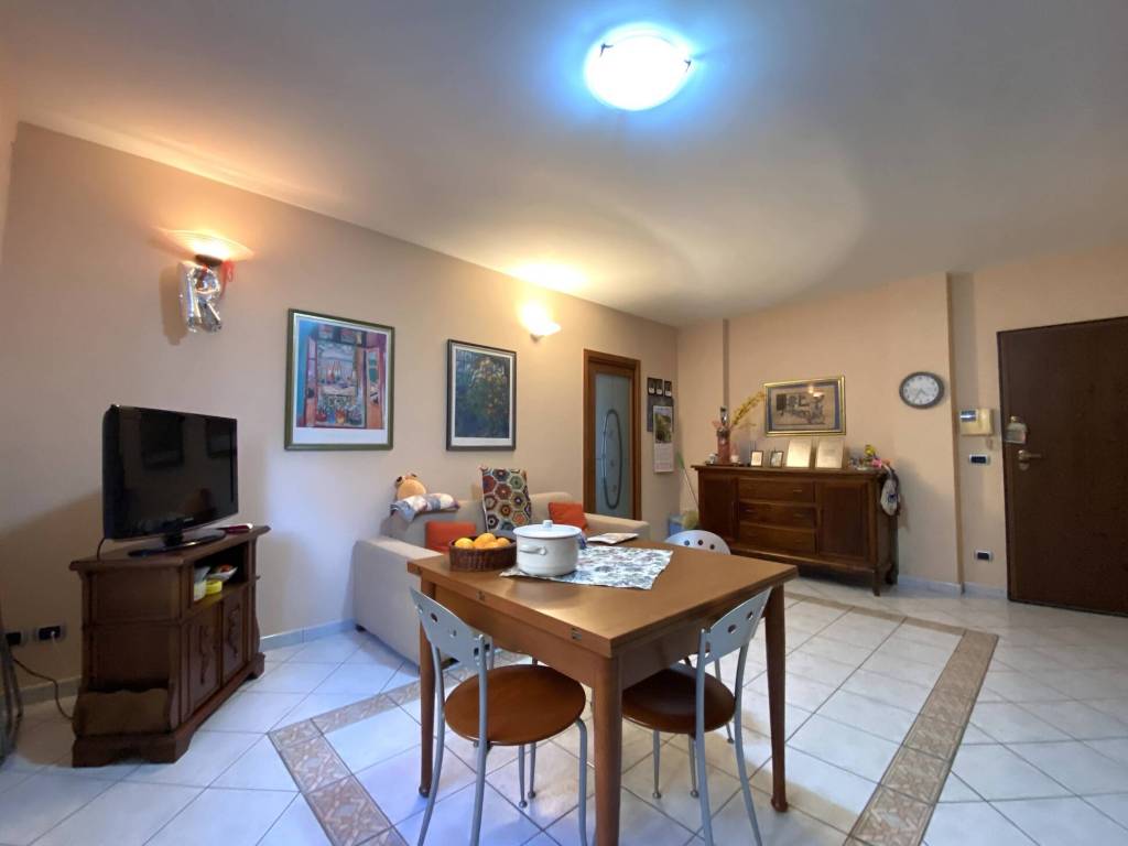 Appartamento a Alba in Via Luigi Cadorna, 51 - Foto 4