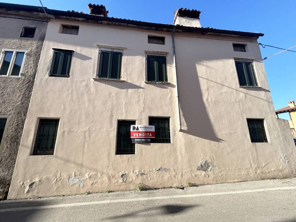 Rustico / casale a Schio in Contra' Barona - Foto 2