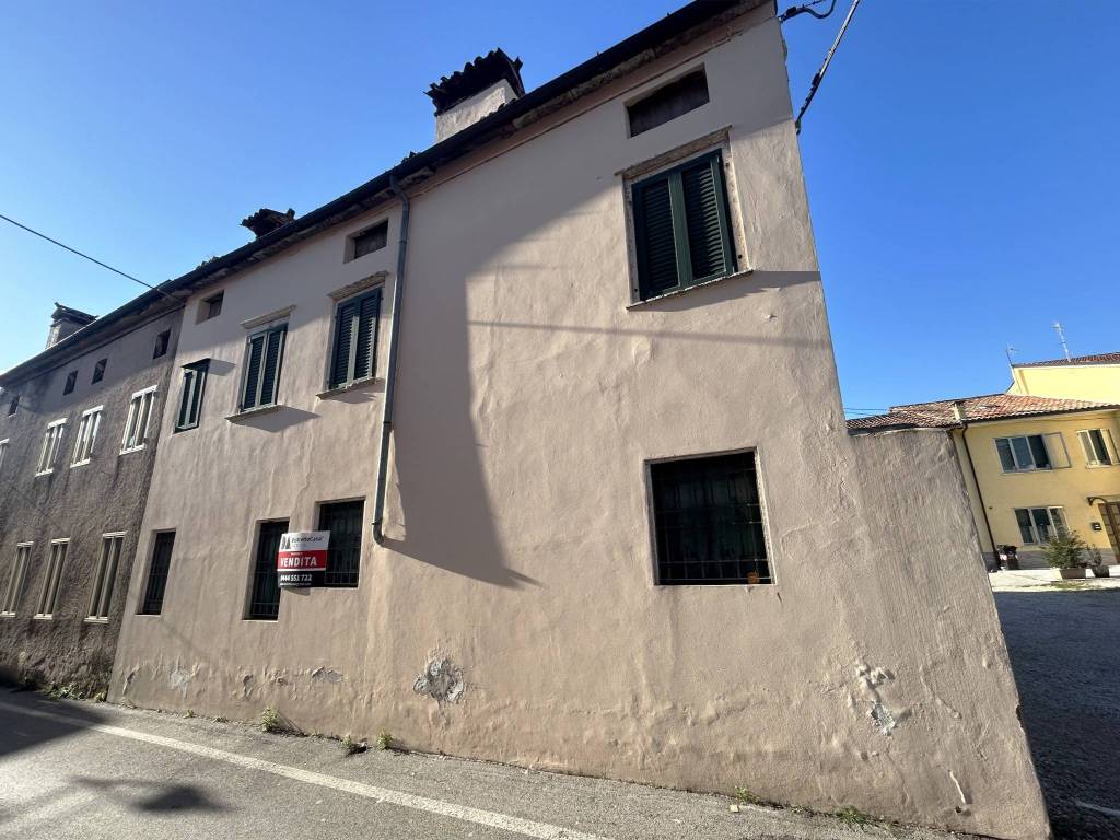 Rustico / casale a Schio in Contra' Barona - Foto 4
