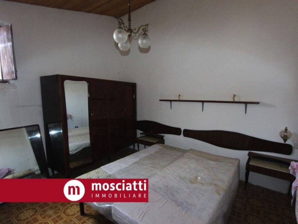 Villa a Esanatoglia in Don Luigi Marinelli - Foto 5