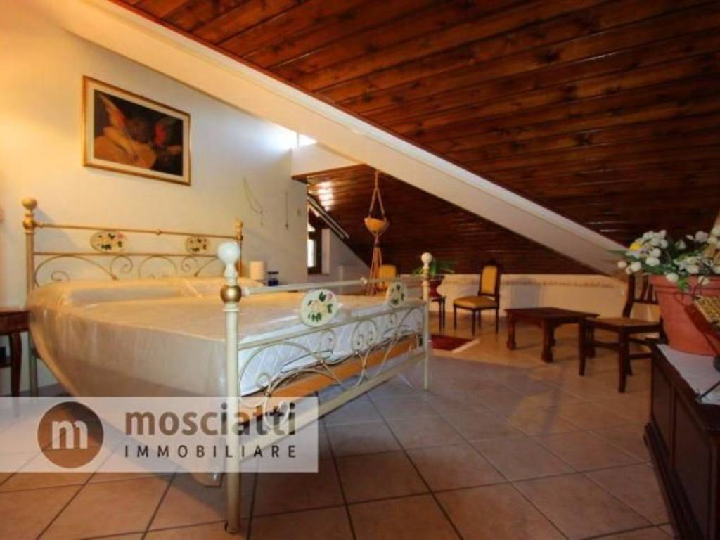 Attico / mansarda a Matelica in Gioacchino Rossini - Foto 3