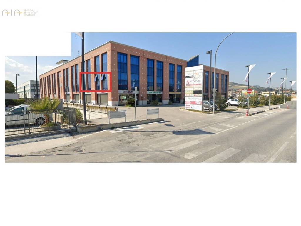 Immobile a San benedetto del tronto in Via del Lavoro, 20 - Foto 2
