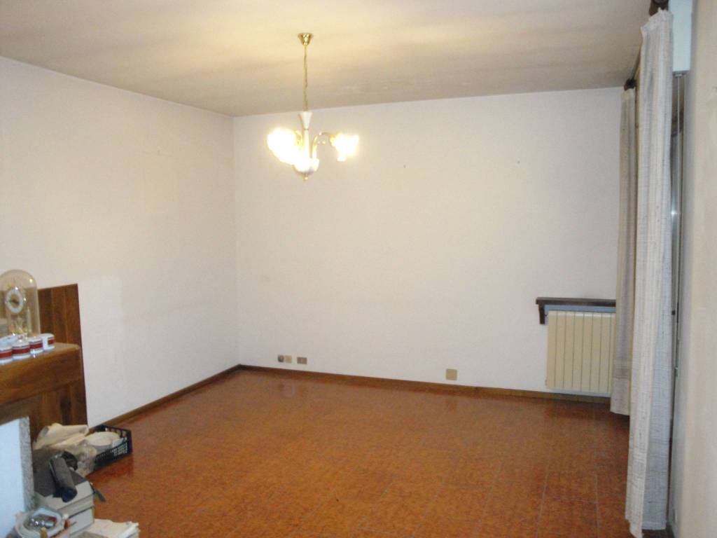 Appartamento a Borgomanero - Foto 2