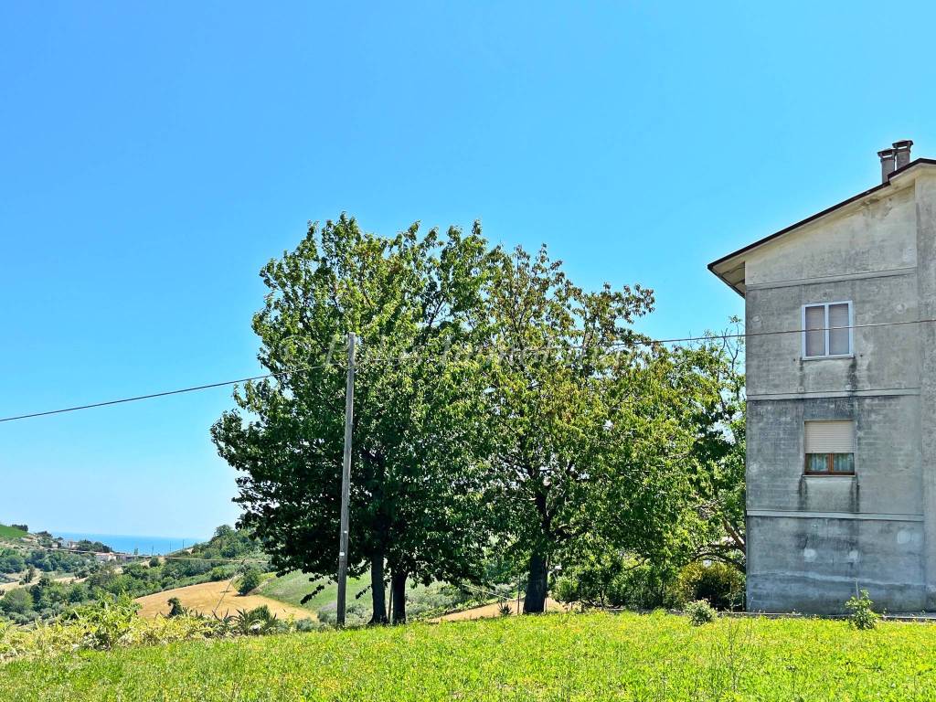 Appartamento a Fermo in Strada Comunale Castagna 1, 26 - Foto 2