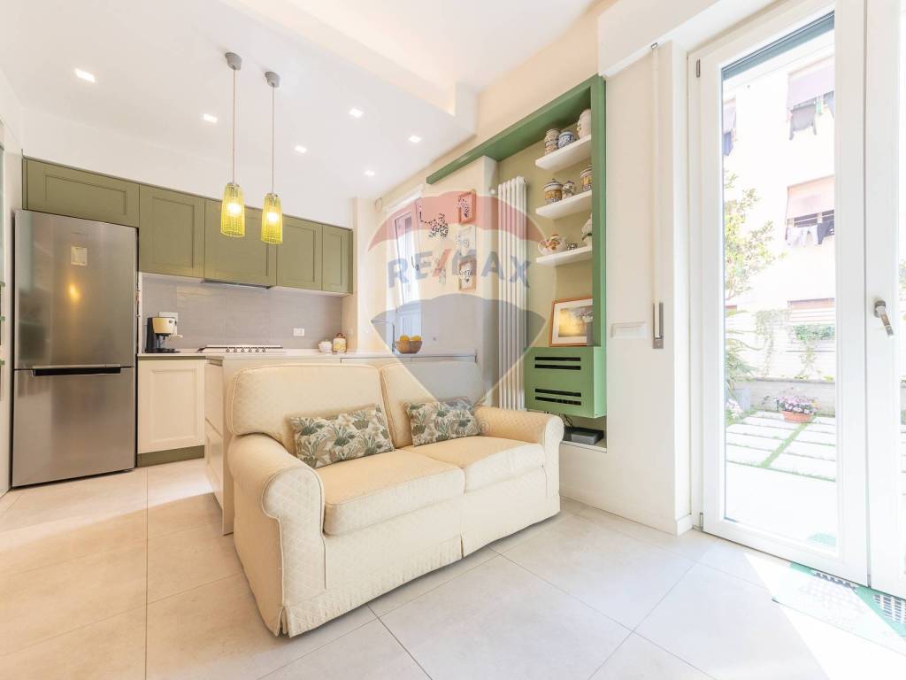 Appartamento a Roma in Via Laura Mantegazza, 20 - Foto 2