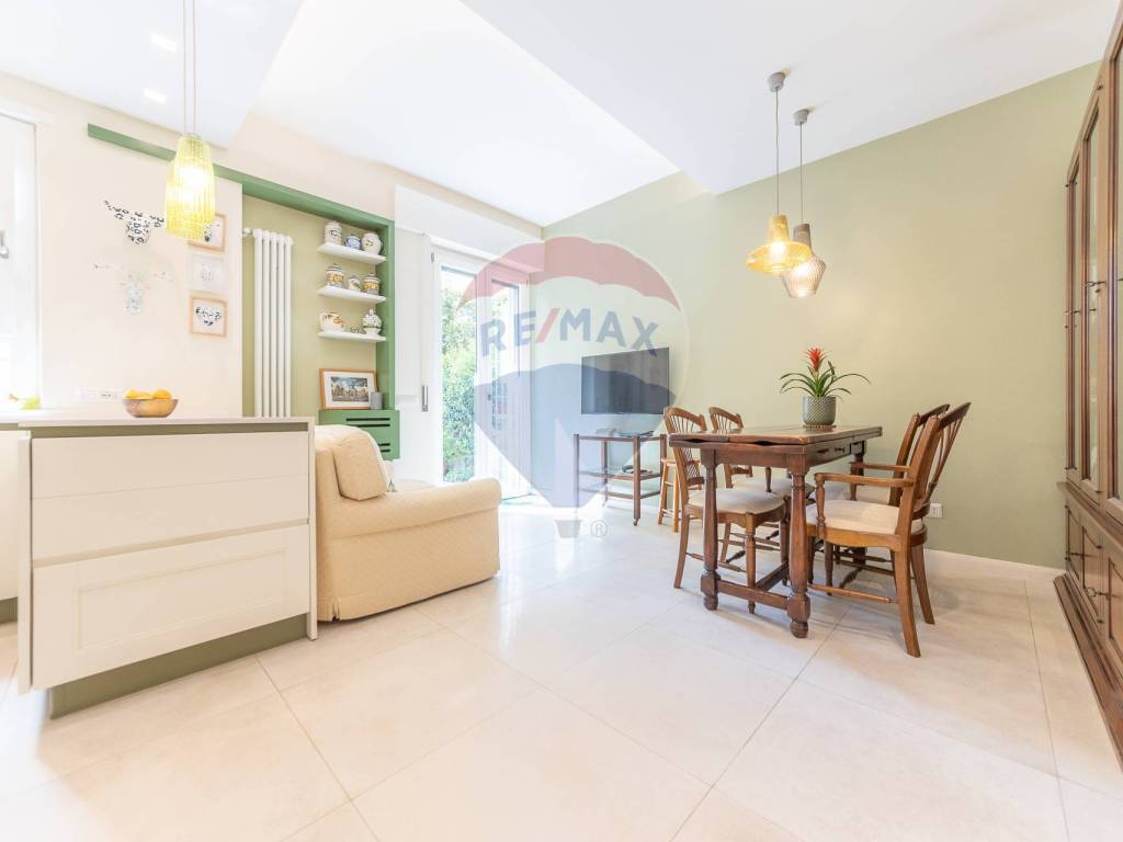 Appartamento a Roma in Via Laura Mantegazza, 20 - Foto 4