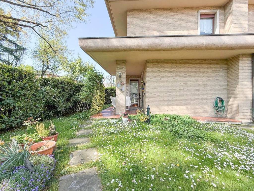 Villa a Cusano milanino in Viale Unione, 28 - Foto 5