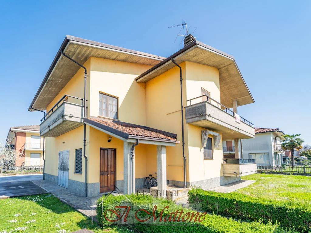 Appartamento a Genola in Via Guglielmo Marconi, 70 - Foto 2