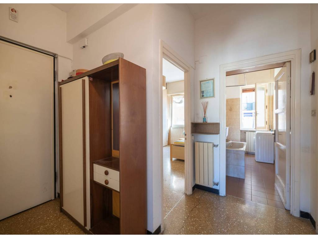 Appartamento a Varazze in Via Pizzorno - Foto 4
