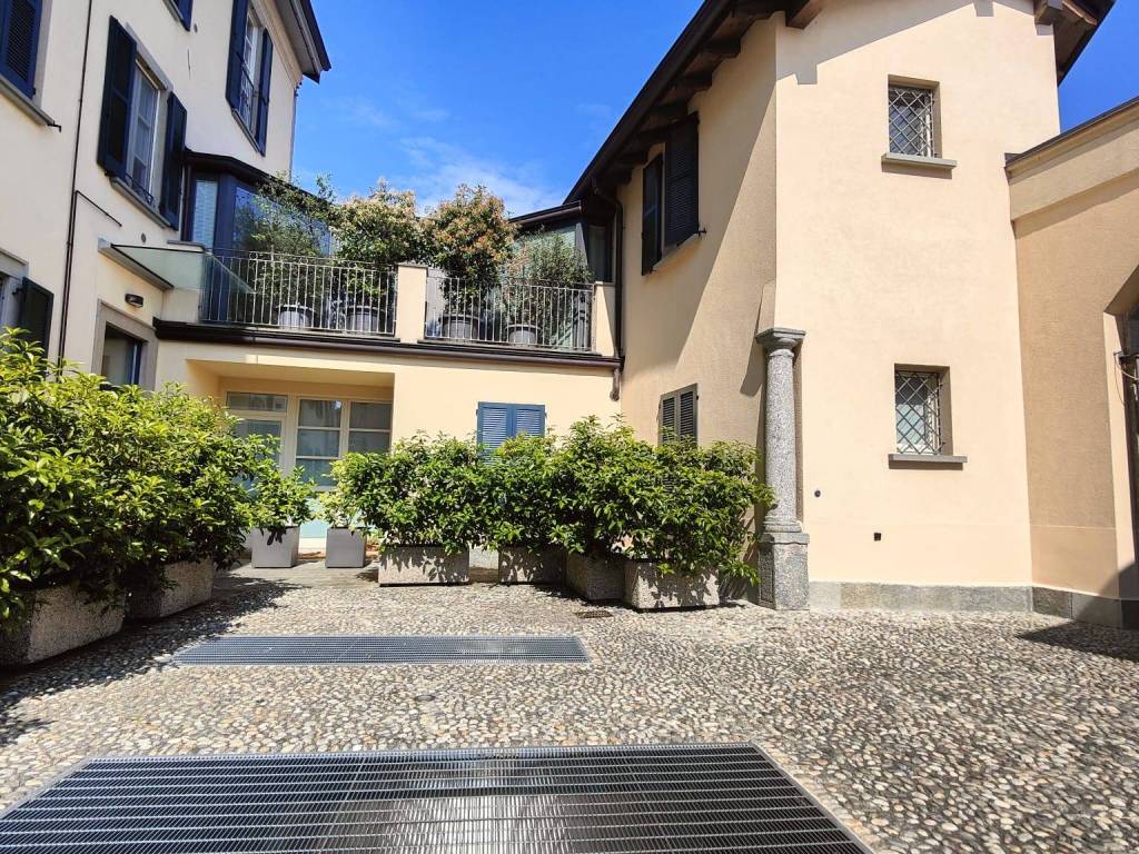 Appartamento a Barzago in via MANSUETO PIROTTA - Foto 3