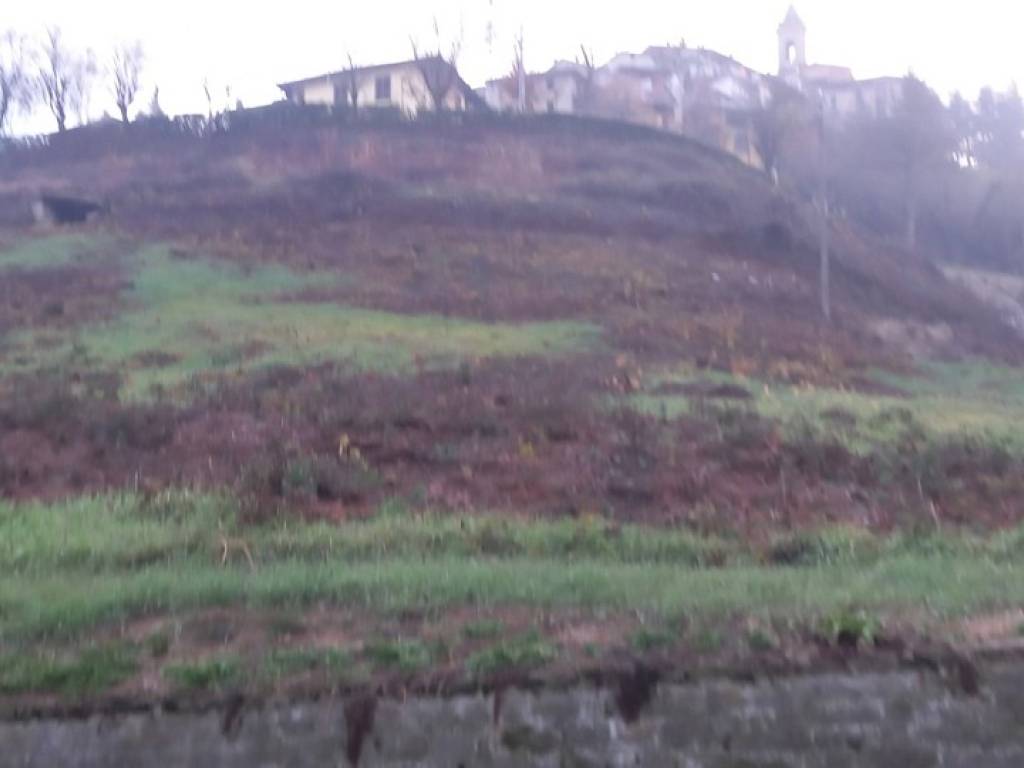 Terreno a Sinio in Via Alba, 14 - Foto 2