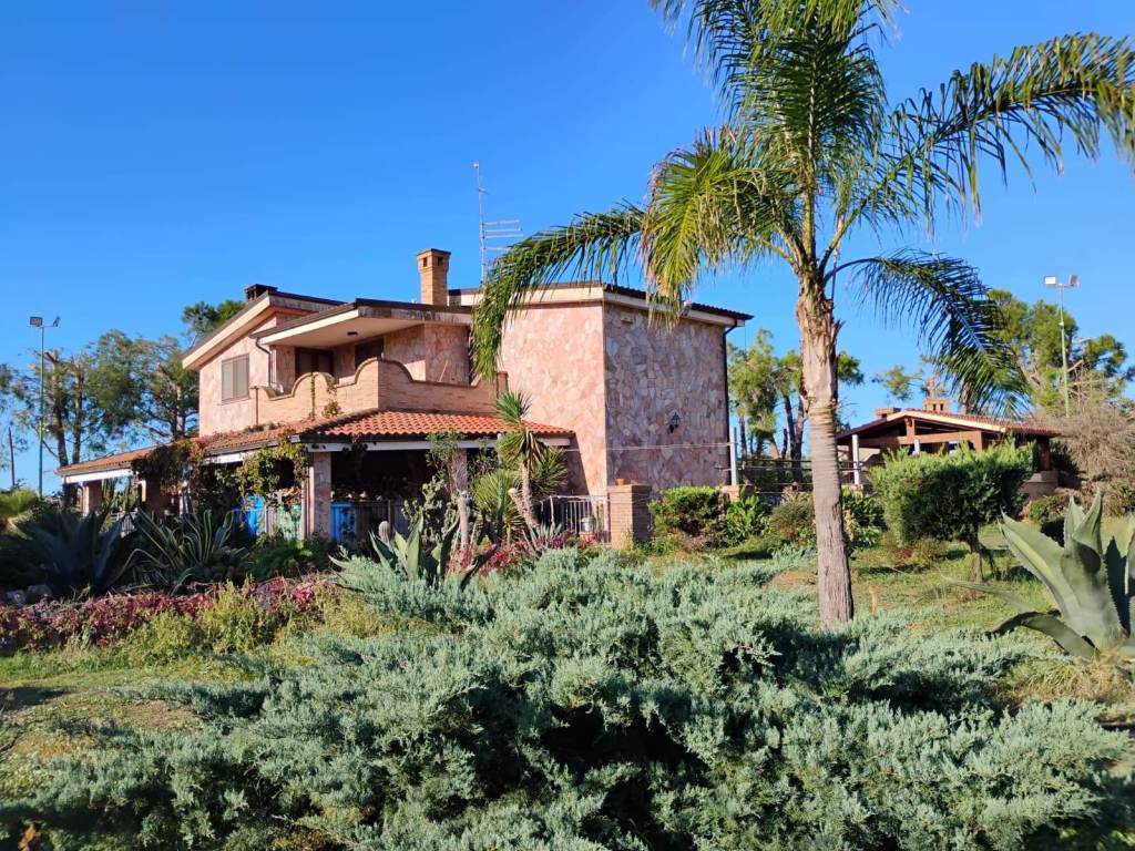 Villa a Manduria in Via per Oria, 99 - Foto 2