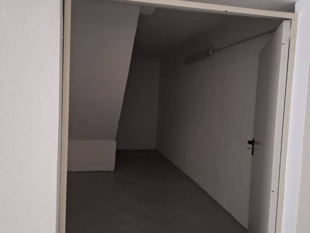 Box / garage a Matera in Via Vincenzo Lanfranchi - Foto 5