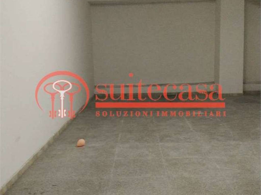 Box / garage a Trani in via Bebio - Foto 3