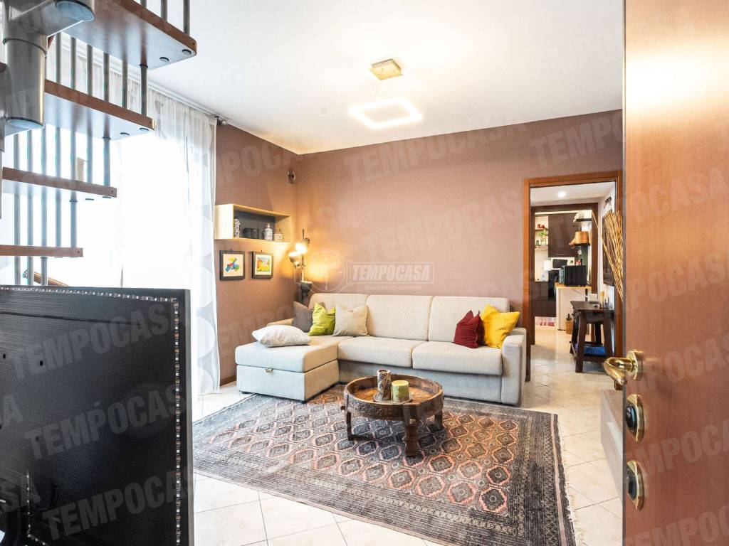 Appartamento a Giussano in Via Monte Rosa 43 - Foto 3