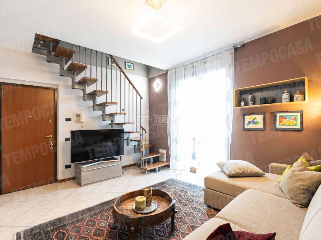 Appartamento a Giussano in Via Monte Rosa 43 - Foto 5