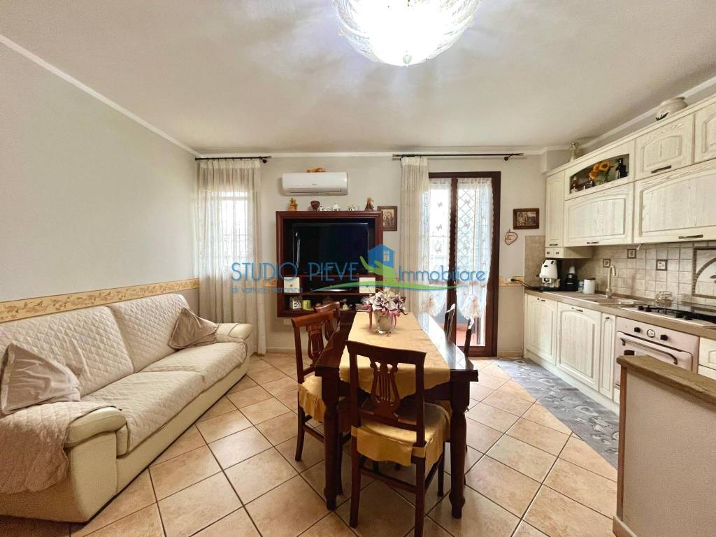 Appartamento a Monsummano terme in Via Francesca Nord - Foto 3