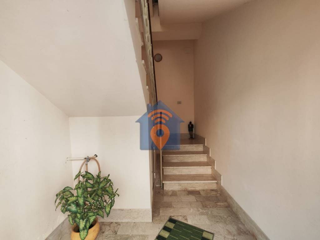Appartamento a Castelvetrano in Via Francesco De Santis - Foto 4